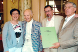 Boekpresentatie OSCAR EN DE BLIJE DOOD met Roger Raveel en zijn muze Marleen en uitgever Octave VIII Scheire